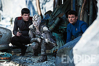 Klicke auf die Grafik für eine vergrößerte Ansicht

Name: STAR-TREK-Empire.jpg
Ansichten: 133
Größe: 42,1 KB
ID: 4431818