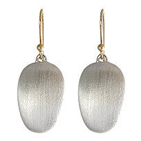 Klicke auf die Grafik für eine vergrößerte Ansicht

Name: earrings-Aug-3-400x400.jpg
Ansichten: 340
Größe: 68,5 KB
ID: 4440690