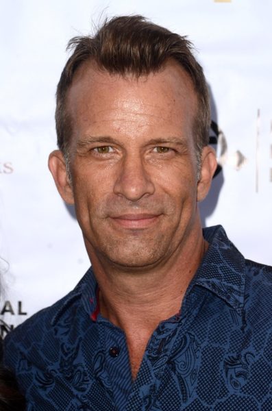 Klicke auf die Grafik für eine vergrößerte Ansicht

Name: bigstock-LOS-ANGELES-AUG-Thomas-Jane-397x600.jpg
Ansichten: 137
Größe: 42,7 KB
ID: 4482529