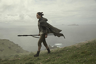 Klicke auf die Grafik für eine vergrößerte Ansicht

Name: star-wars-episode-viii-die-letzten-jedi-mit-daisy-ridley.jpg
Ansichten: 143
Größe: 51,8 KB
ID: 4486081