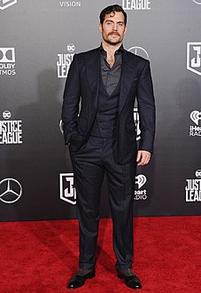 Klicke auf die Grafik für eine vergrößerte Ansicht

Name: henry cavill jl.jpg
Ansichten: 158
Größe: 191,3 KB
ID: 4486784
