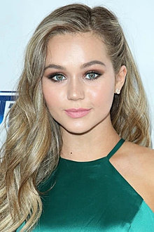 Klicke auf die Grafik für eine vergrößerte Ansicht

Name: Brec Bassinger.jpg
Ansichten: 480
Größe: 277,6 KB
ID: 4582052