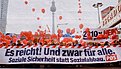 Klicke auf die Grafik für eine vergrößerte Ansicht

Name: PDS Polemik.jpg
Ansichten: 118
Größe: 113,7 KB
ID: 4173198