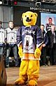 Klicke auf die Grafik für eine vergrößerte Ansicht

Name: cp-d2-EisParty06-031.jpg
Ansichten: 111
Größe: 8,2 KB
ID: 4177336