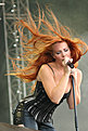 Klicke auf die Grafik für eine vergrößerte Ansicht

Name: Epica_simone_simons.jpg
Ansichten: 208
Größe: 55,7 KB
ID: 4230948