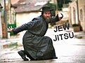 Klicke auf die Grafik für eine vergrößerte Ansicht

Name: jew jitsu.jpg
Ansichten: 198
Größe: 47,4 KB
ID: 4254748