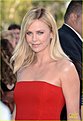 Klicke auf die Grafik für eine vergrößerte Ansicht

Name: charlize-theron-mtv-movie-awards-2012-04.jpg
Ansichten: 125
Größe: 203,2 KB
ID: 4267193